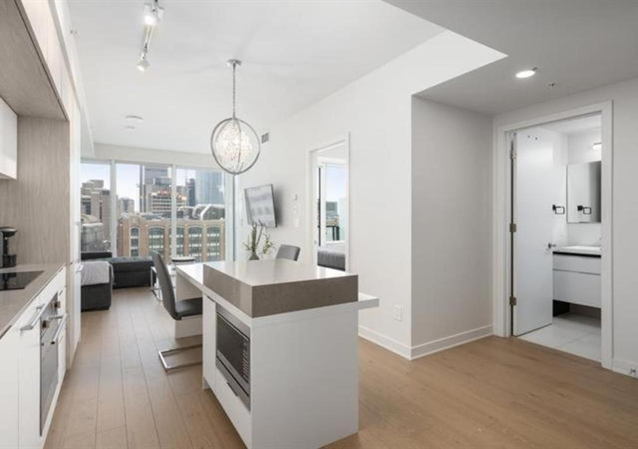 Spectacular Skyline Views - Downtown Montreal - Luxury Condo & Penthouse Стая снимка