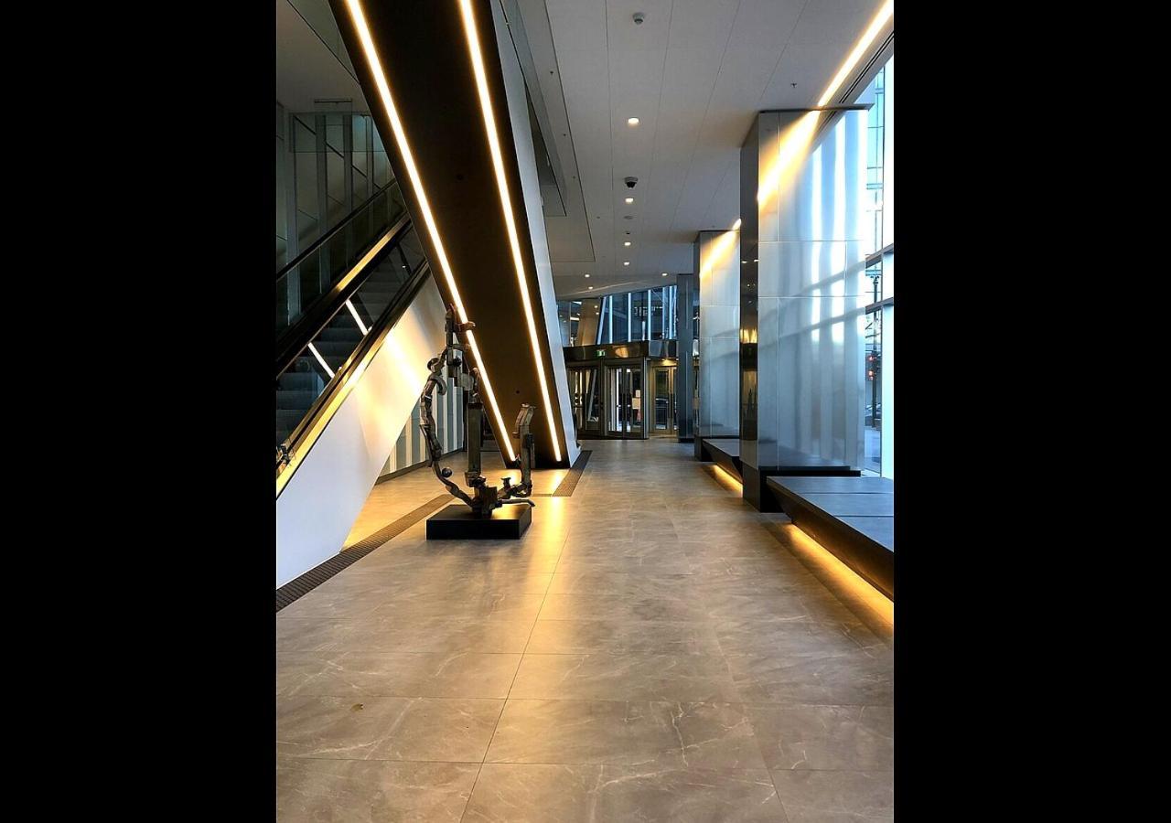 Spectacular Skyline Views - Downtown Montreal - Luxury Condo & Penthouse Екстериор снимка
